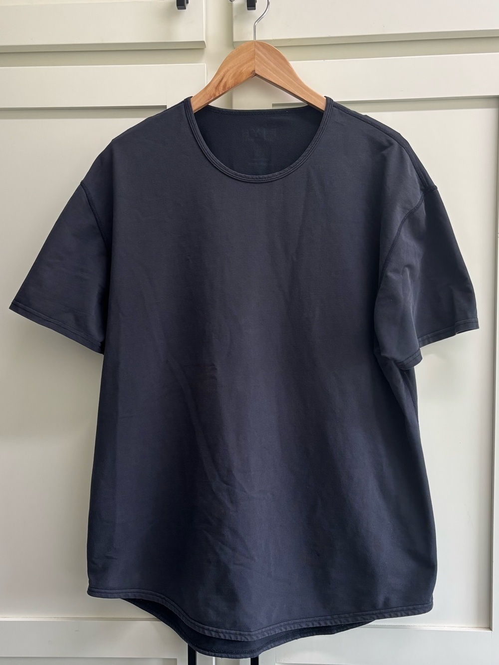 BYLT T Shirt Mens XL Washed Black Basic crew Tee Minimal Streetwear - Picture 2 of 5